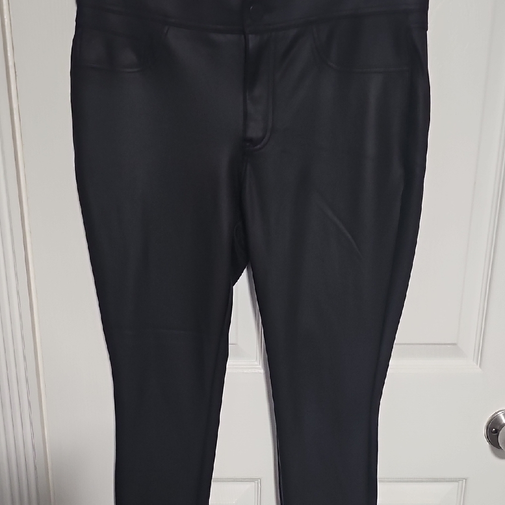 Express Black Dress Pants with Classic Straight-Leg Cut